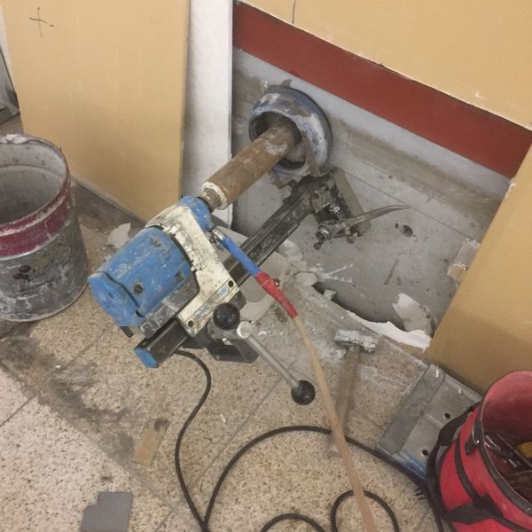 相模原での穴あけ工事をしてきました!
